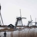В Нидерландах произошло невероятное событие — там впервые за 10 лет выпал снег