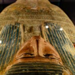Ēģiptē pirmo reizi pēc atklāšanas tika “atvērta” faraona Amenhotepa I mūmija